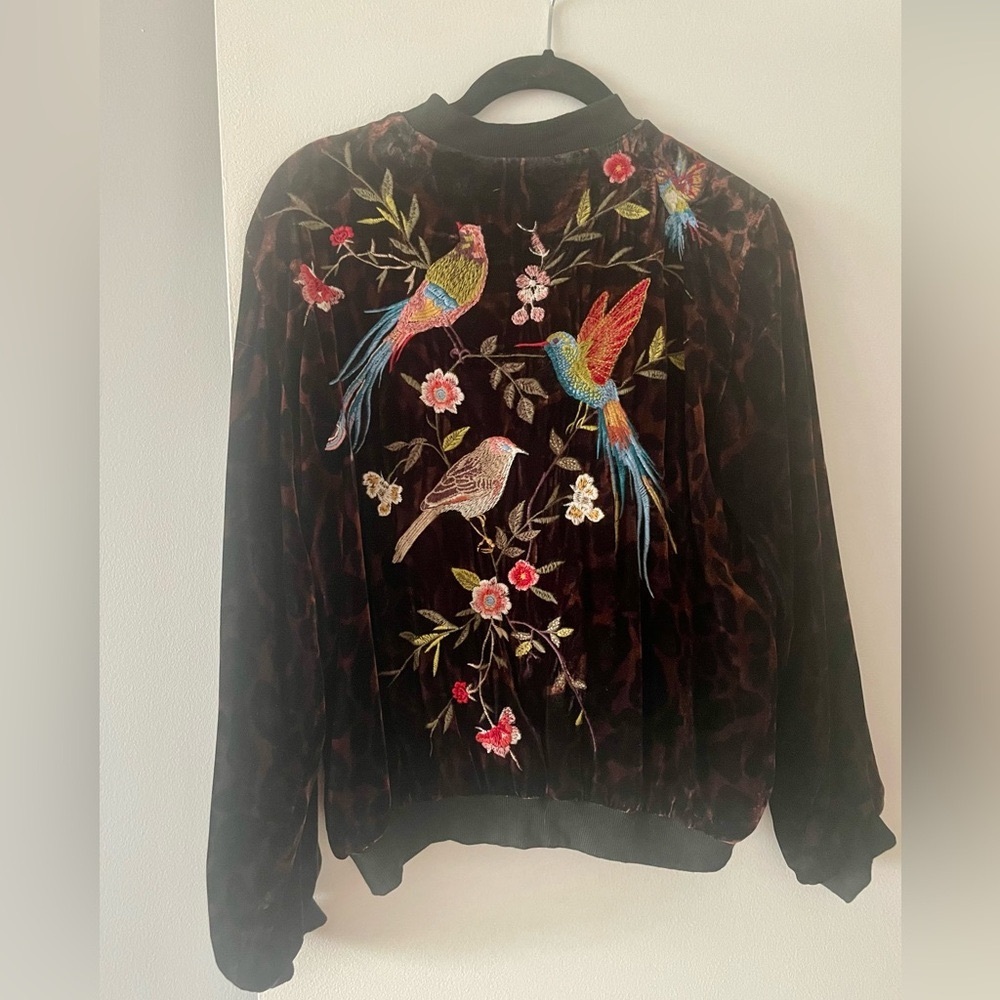 Johnny Was leopard velvet bomber size XS